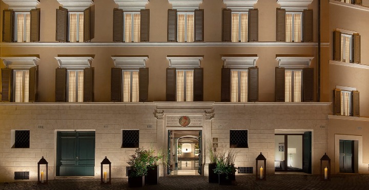 okPalazzo Scanderbeg top facciata